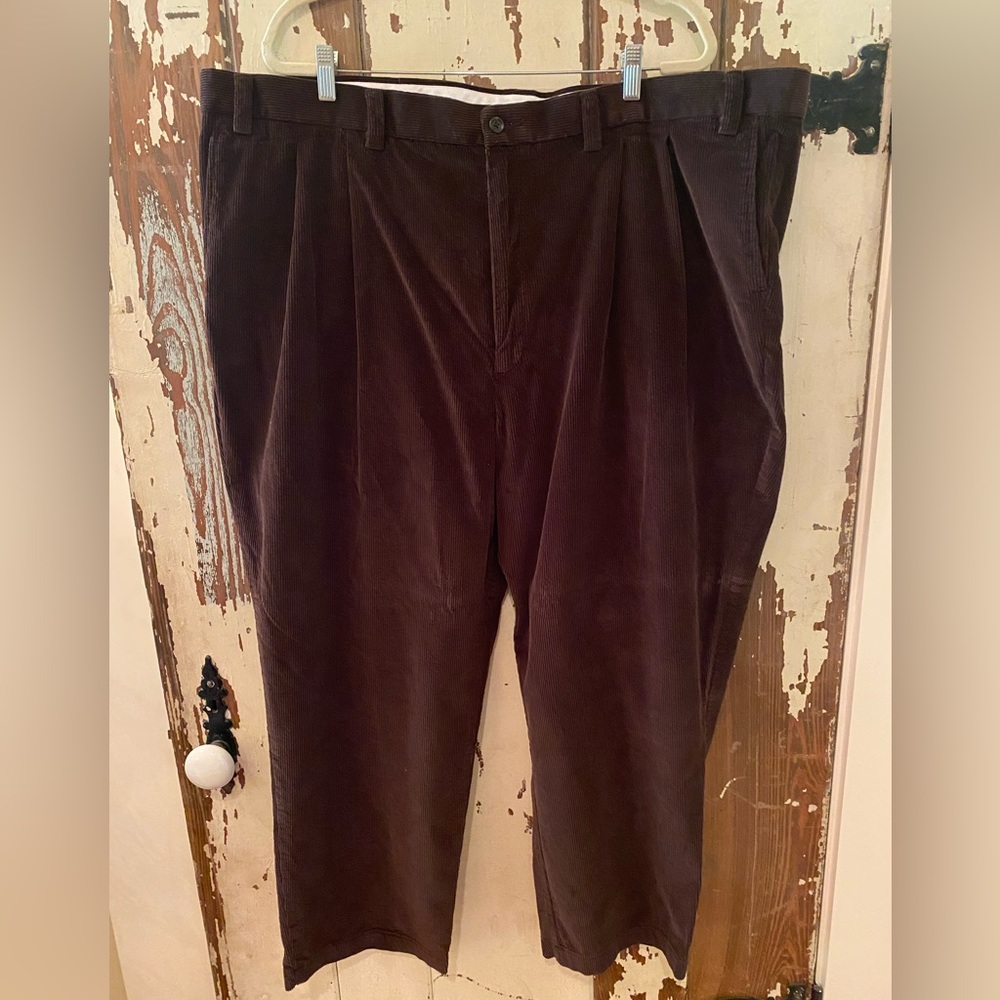 Round Tree & York
Corduroy 52x32